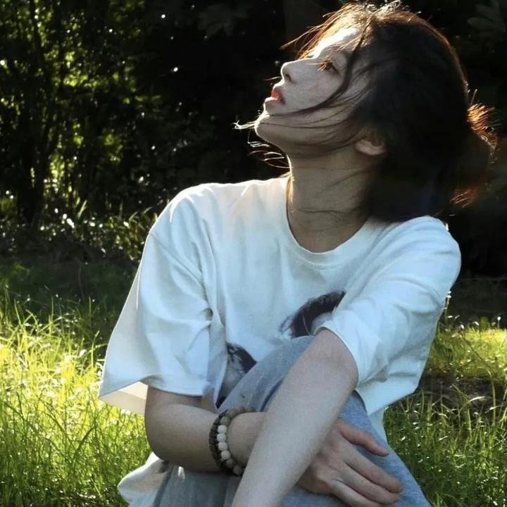 克莱尔的相机